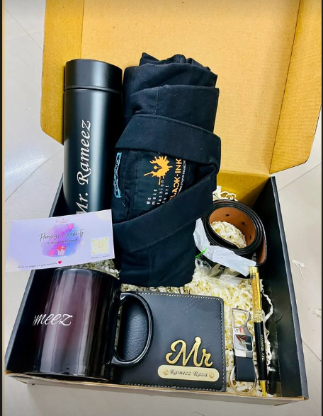 Wallet Adda Personalised Hamper for Him